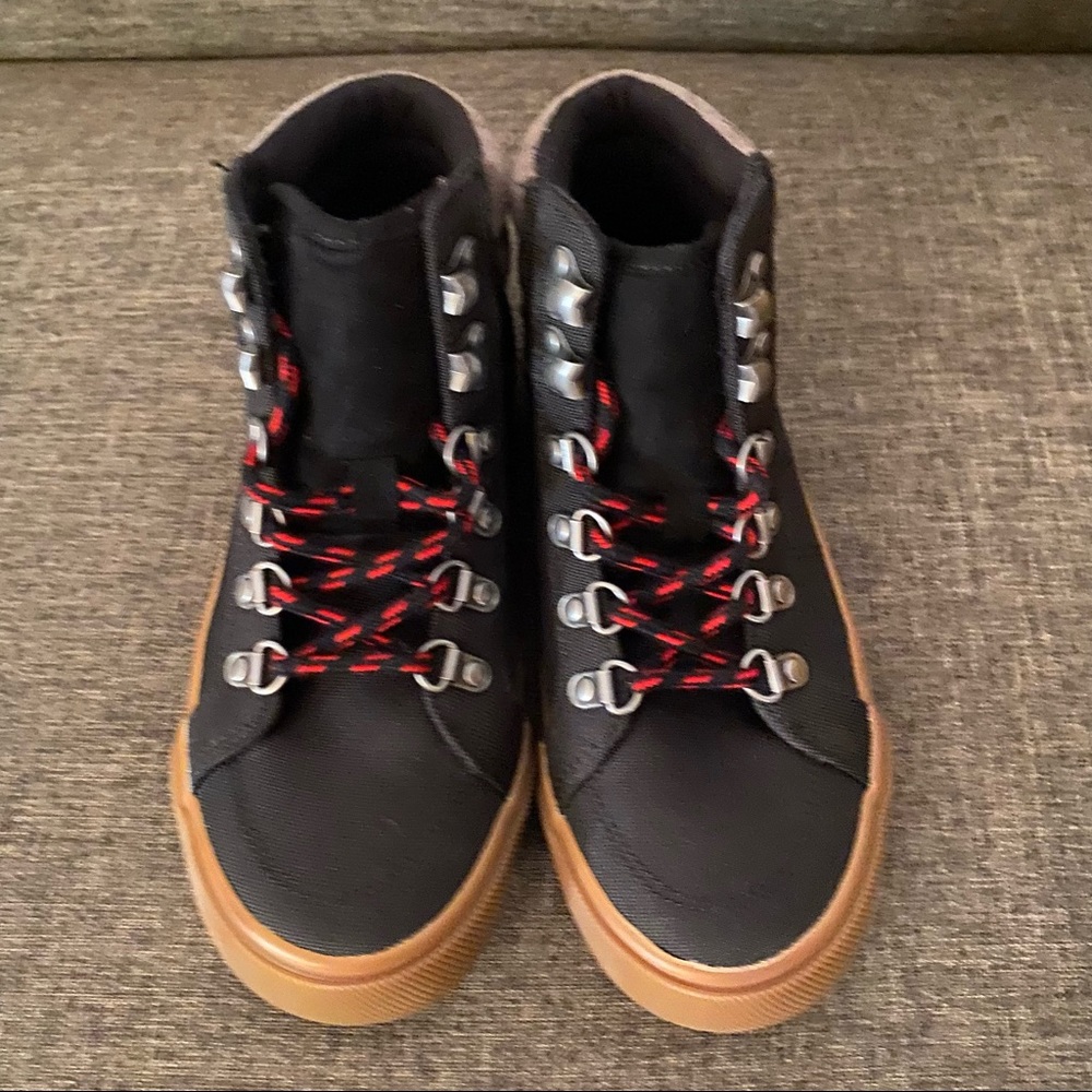 Boys Dressy Tennis Shoes